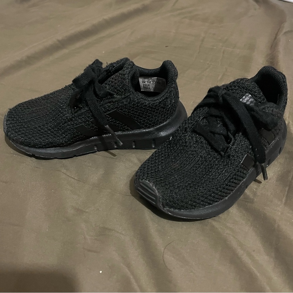 Adidas Child Size 6 Black Sneakers